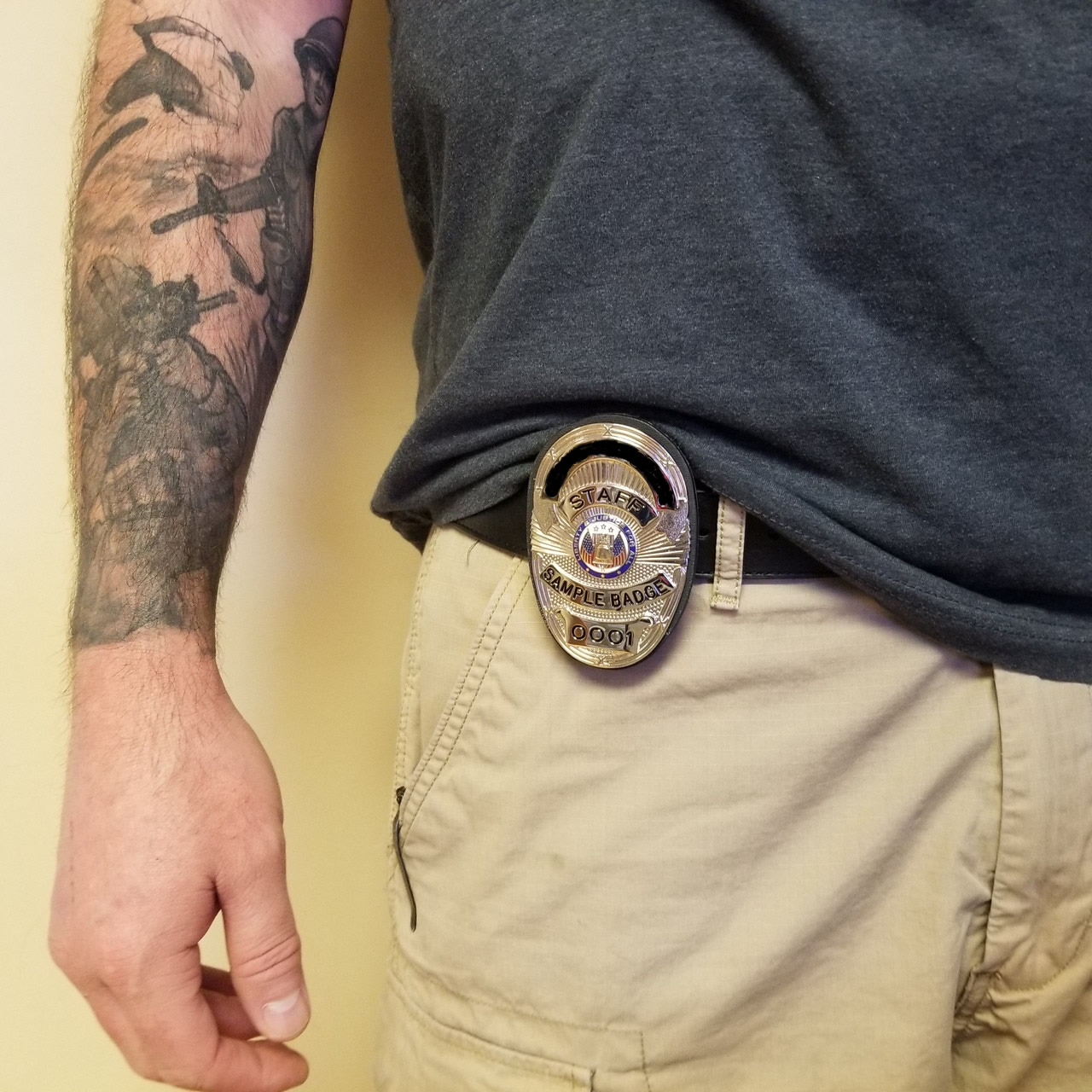 badge-holder-7-b