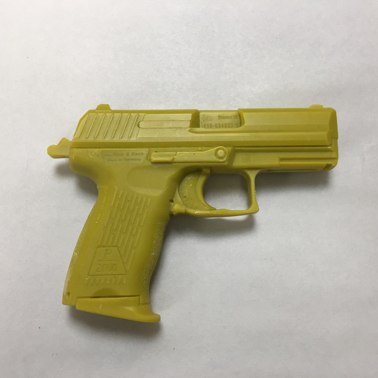 p2000-b